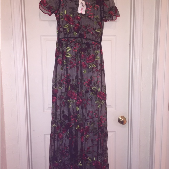 LuLaRoe Dresses & Skirts - Lularoe Deanne II Red Roses on black sheer